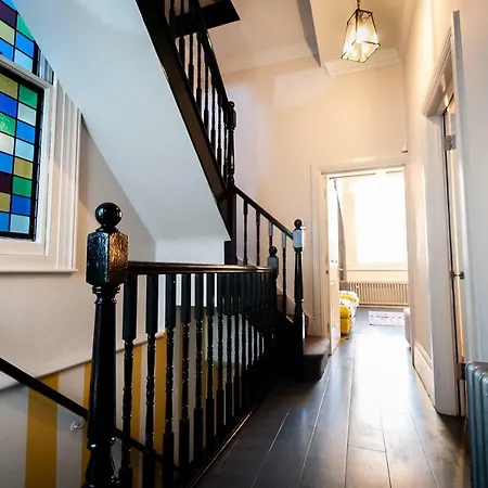 Number Twenty Four Townhouse - Sleeps 22 Vila Brighton Exterior foto