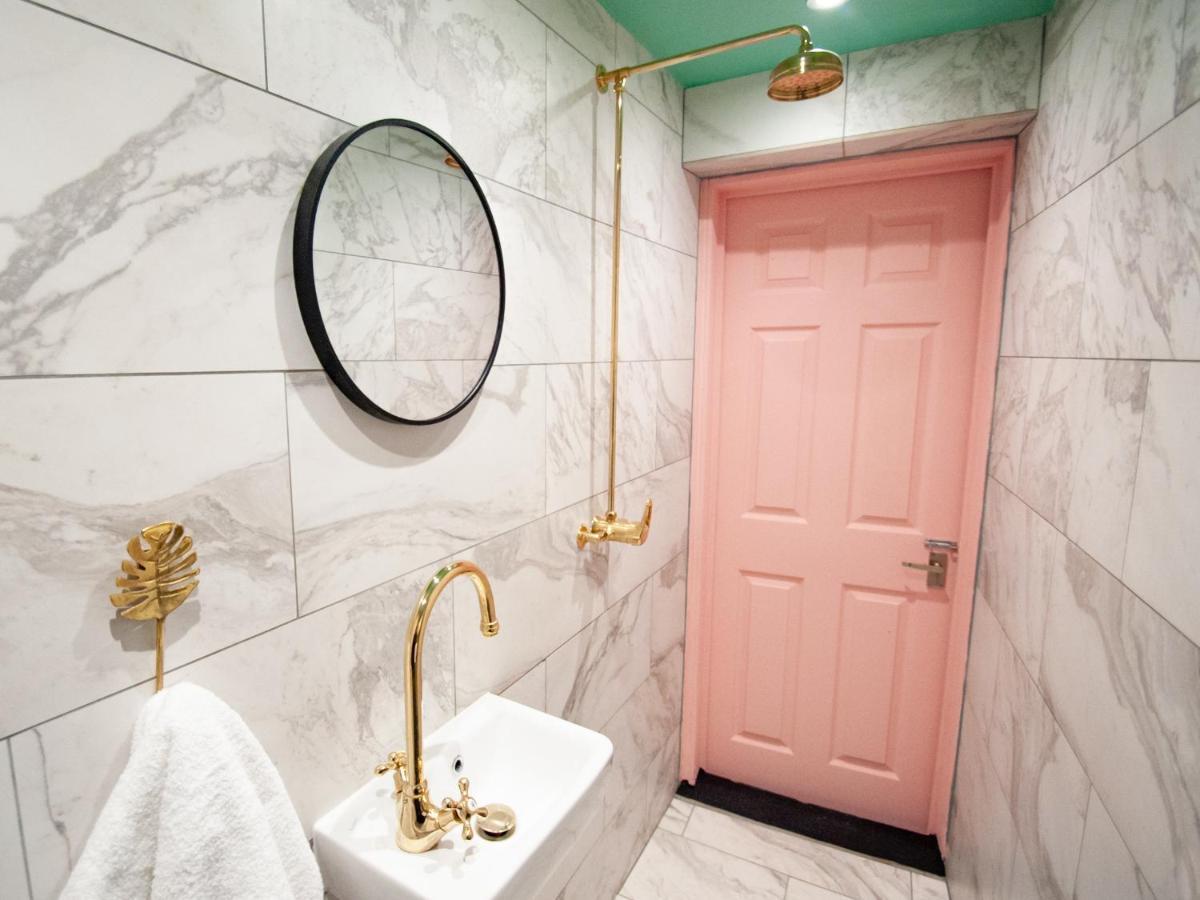 Casa de Férias Number Twenty Four Townhouse - Sleeps 22 Brighton